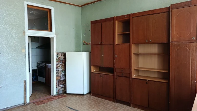 Продам 2-к квартиру на Молдованке ул. Средняя
