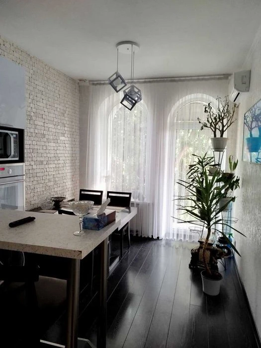 В продаже  2 к. квартира в центре, 367469