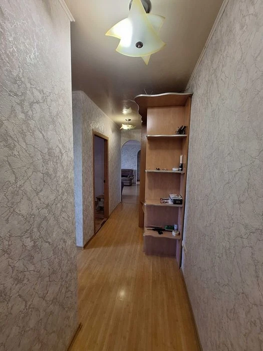 3 комнатная квартира на Королева, 490480