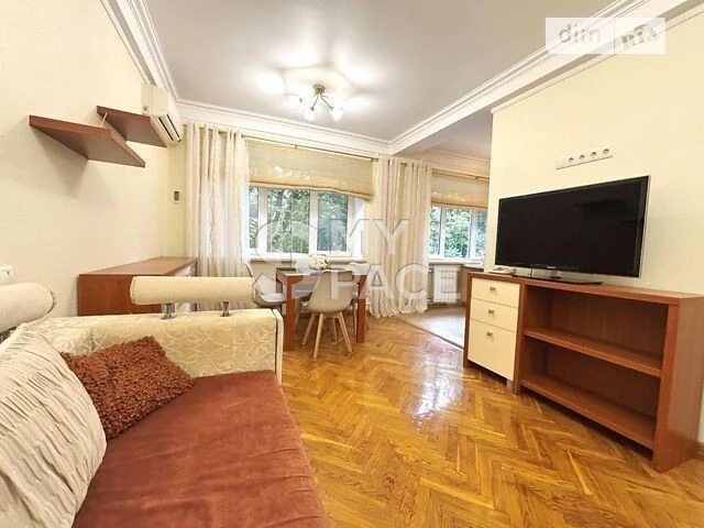 Sale of 3-room apartment 62 sq. m on Solomyanska st. 38 • ID 346