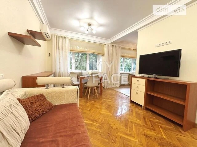 Sale of 3-room apartment 62 sq. m on Solomyanska st. 38 • ID 346