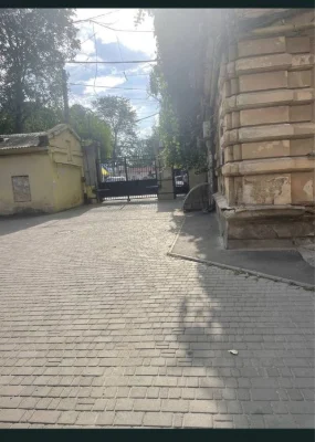 В продаже 3ком на Канатной рядом с Куликово Поле