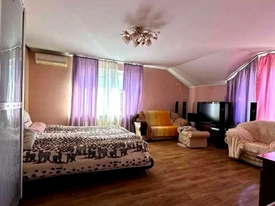 Будинок. Одеса, Святослава Ріхтера вул. (Щорса)