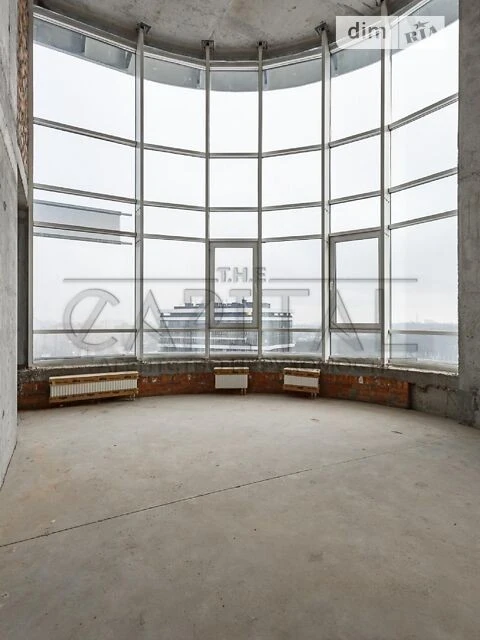 For sale 4-room apartment 152 sq. m. on Vasylkivska Street 1 • ID 34