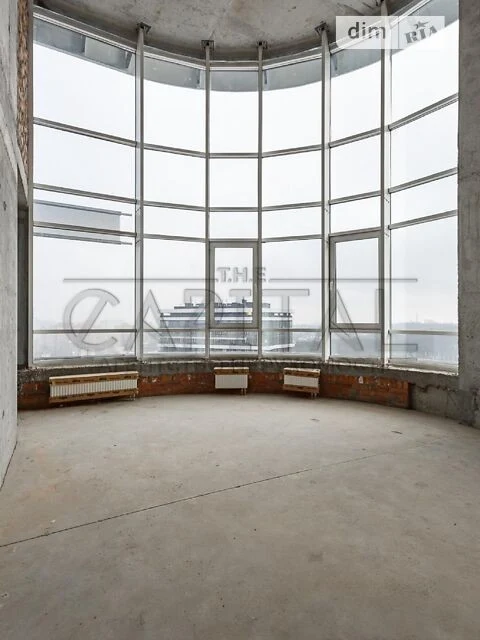For sale 4-room apartment 152 sq. m. on Vasylkivska Street 1 • ID 34
