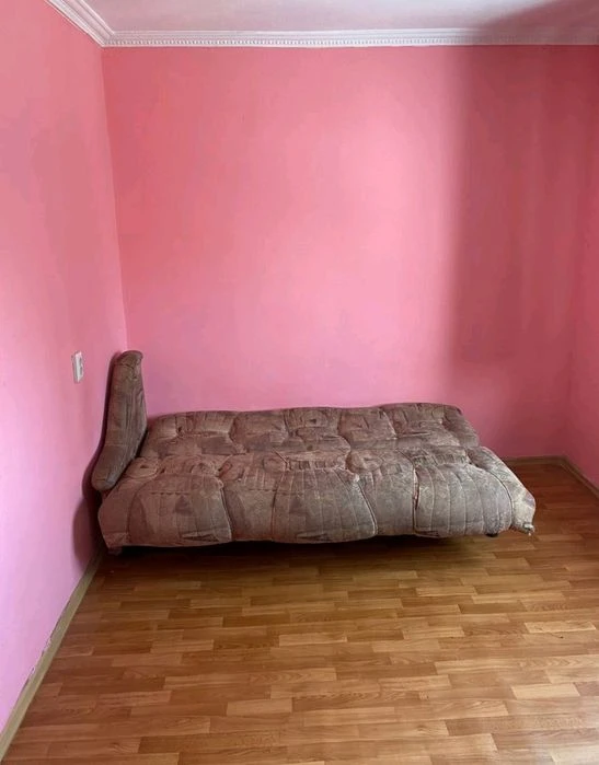 Продається 1-кімнатна квартира в центрі