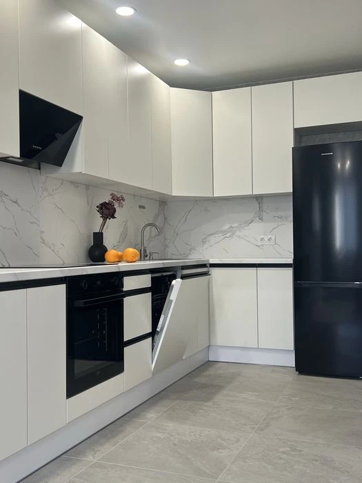 For sale, 1-room apartment, euro-dvushka, 52.5m2, Roksolany St., district
