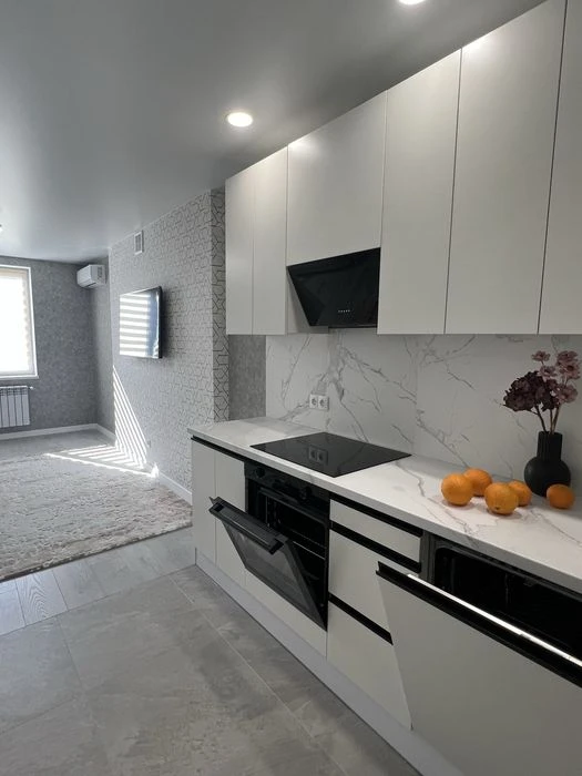 For sale, 1-room apartment, euro-dvushka, 52.5m2, Roksolany St., district