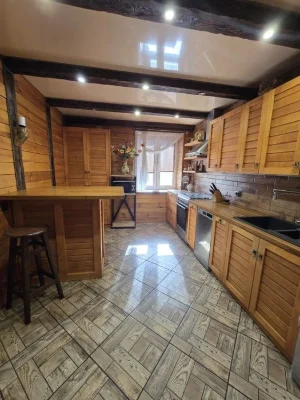 Продаж 3к , газове опалення, на Миколаївці, 89.4м2