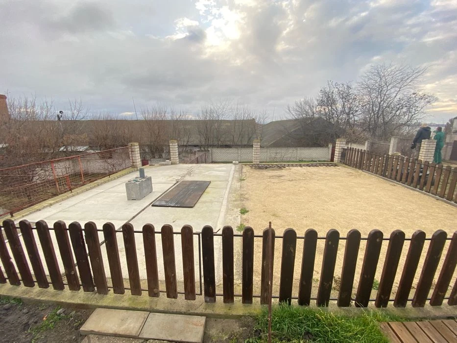 Продаж будинку в Варварівці (л1)