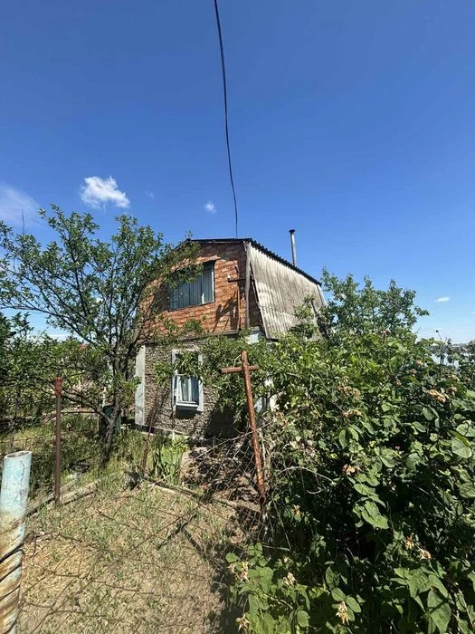 Продаю двухповерхову дачу