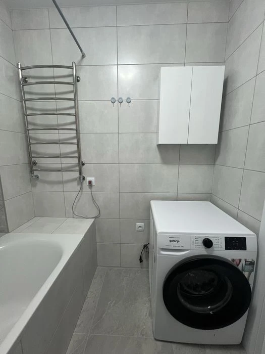 For sale, 1-room apartment, euro-dvushka, 52.5m2, Roksolany St., district