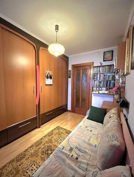 Продається квартира