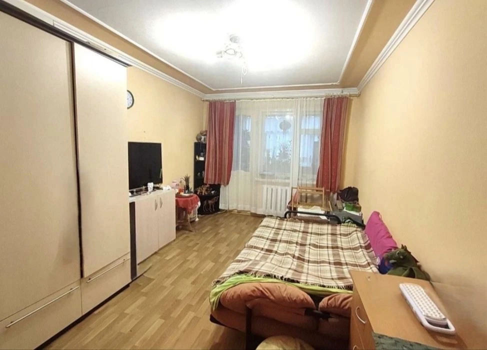 •Продаж 3 кімнатної квартири. Бульвар