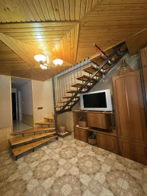Продаж 3-кімнатної квартири в центрі