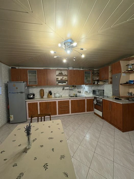 Продаж 3-кімнатної квартири в центрі