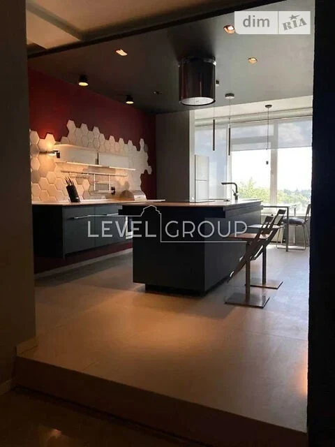 Sale of 2-room apartment 79 sq. m on Mykoly Bazhana Ave. 7Zh • ID