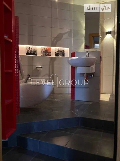 Sale of 2-room apartment 79 sq. m on Mykoly Bazhana Ave. 7Zh • ID