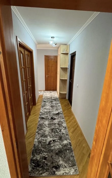 2 кімнатна з ремонтом на Руській