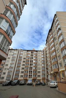 3 кімнатна квартира в зданій НОВОБУДОВІ.  Р-н МАЙДАН