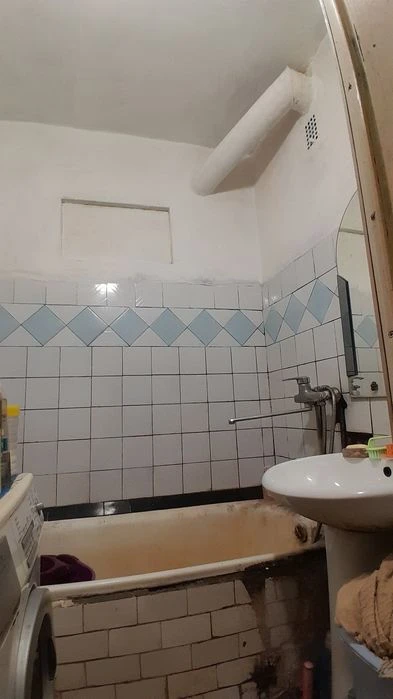 Продаж 4х кімн квартира чешка м.Чернівці в.Південно Кільцева