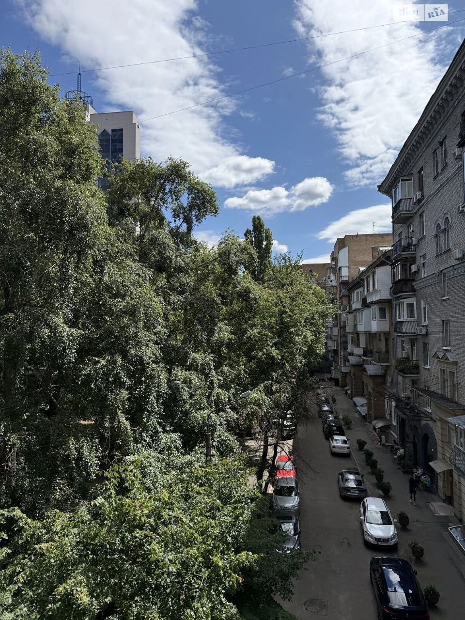 Apartment for sale in Lypka