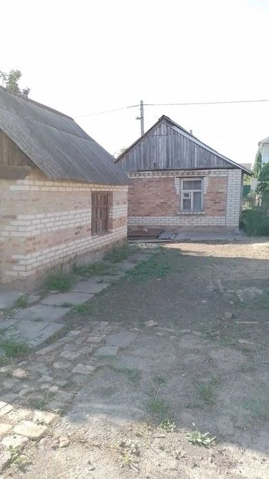 + Продам дом в районе ост. Старый парк 13000 дол.