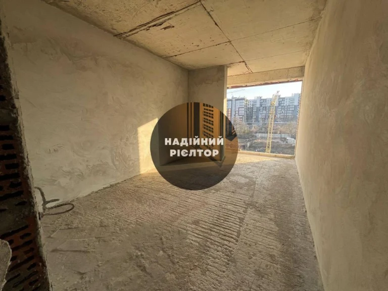 $960/м² — за 2-кімнатну квартиру біля Майдану