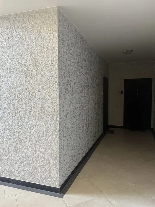 Є оселя Продаж 2-кім новобудови, район вул. Героїв Майдану