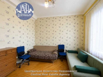Продаж 3-кімнатної квартири в районі університету ім. Ю. Фед