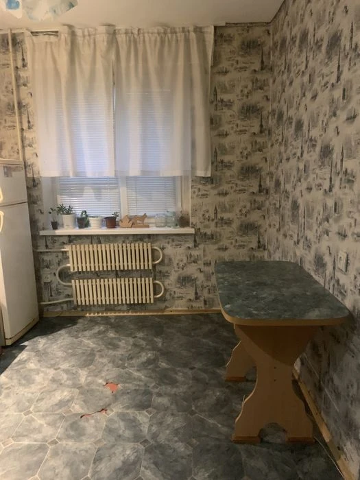 I will sell an apartment for a pittance.