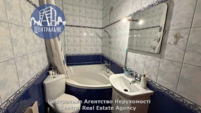 Продаж 3-кімнатної квартири в районі університету ім. Ю. Фед