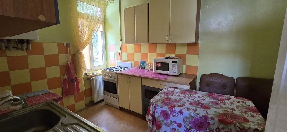 2 кімнатна в центрі міста