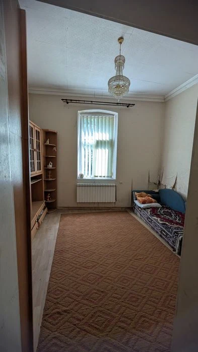 Продам 3-х рівнева квартира вул. Руська