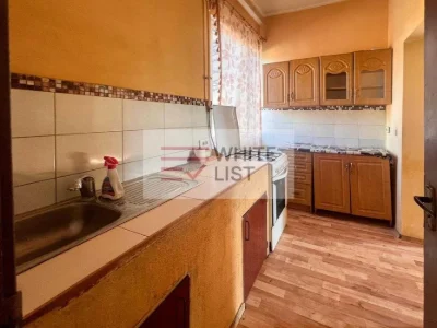 Продаж 2-кімнатної квартири у особняку, вул.Вижницька