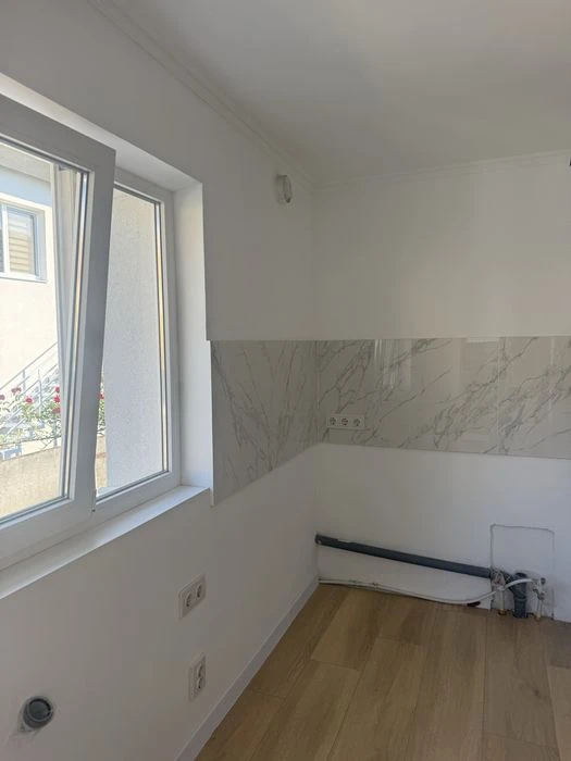 Продаж 3-кім квартири у будинку
