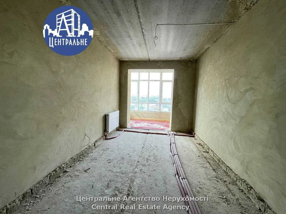 В продажу 2 км новобудова у зданому будинку (більше 3 років