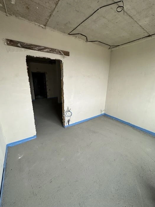 Продається 2х кімнатна новобудова76м 2  Герцена (Парус),