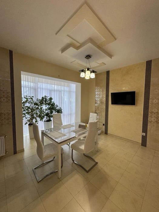 Продаж! Ексклюзивна 4-км НОВОБУДОВА в ЦЕНТРІ
