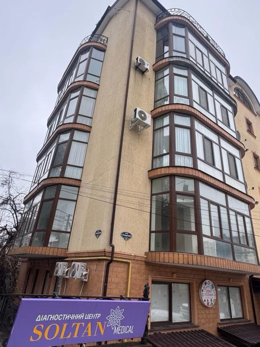 Продаж! Ексклюзивна 4-км НОВОБУДОВА в ЦЕНТРІ
