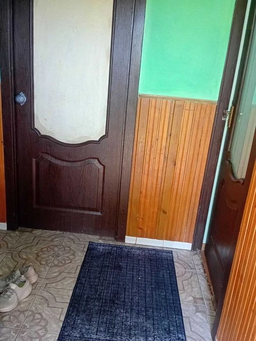 Продам 2-кімнатну квартиру в австрійському особняку