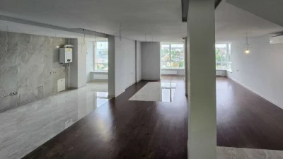 Продається Пентхаус 186 м² з ремонтом і терасою Чернівці, ЖК