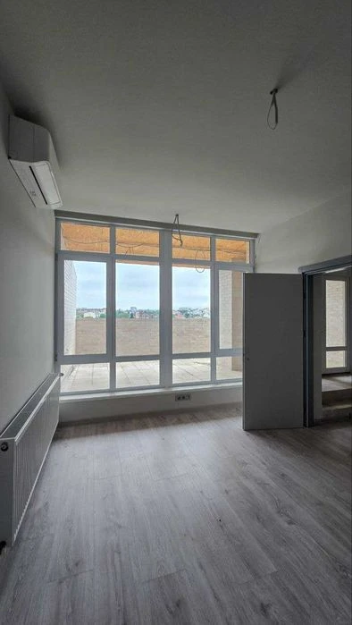 Продається Пентхаус 186 м² з ремонтом і терасою Чернівці, ЖК
