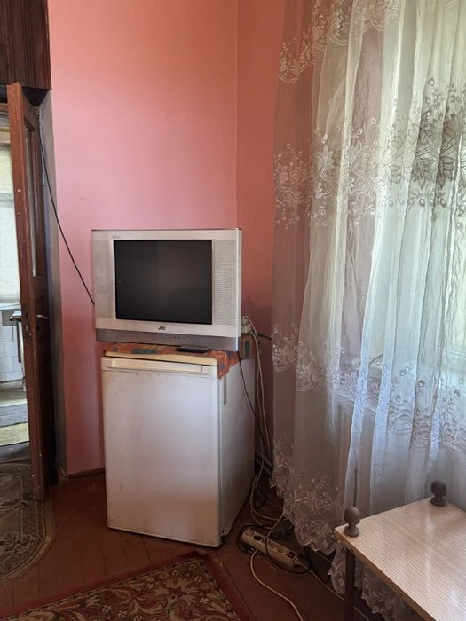 Продам 2 кім квартиру вул Конституційна Чернівці
