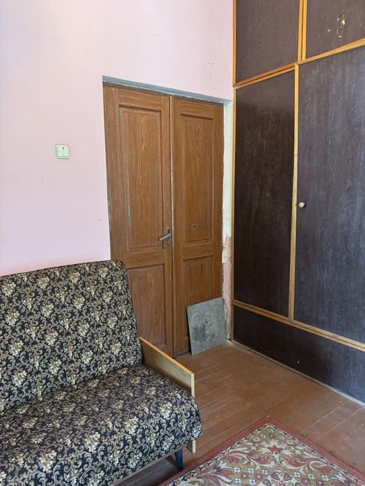 Продам 2 кім квартиру вул Конституційна Чернівці