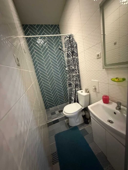 Продаж 2-кім в центрі, початок вул.Головної