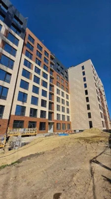 Продаж 2-кімнатної квартири на 2 поверсі в новобудові (Крома