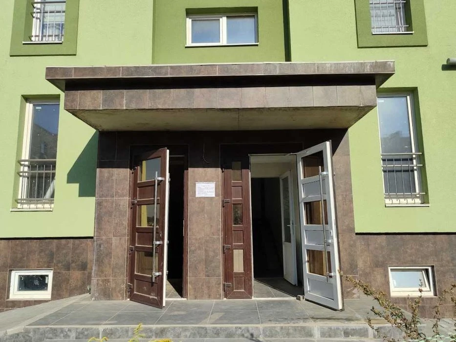 Продається 3-кімн квартира у новобудові на вул Спортивна (ра