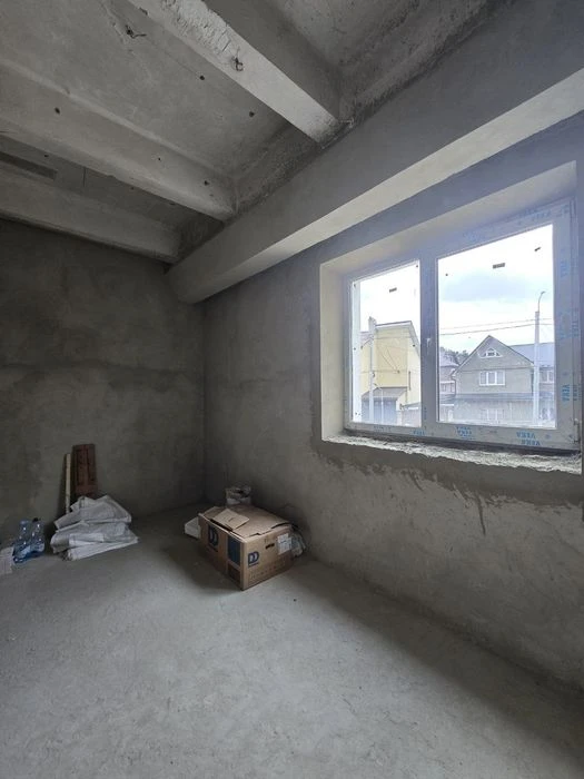 2-кімнатна квартира 77 м² | зданий будинок | вул. Кармелюка