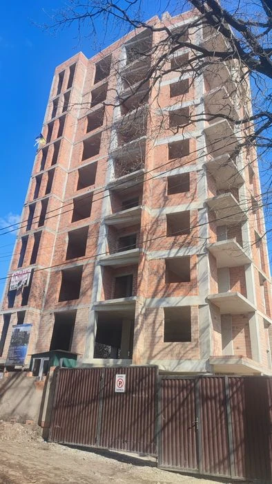 Продаю 3х кімнатну квартиру район Майдану